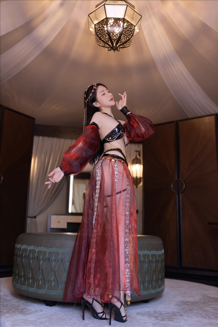 鱼子酱Fish--舞娘-114P-111-GB-20240809p-08-10