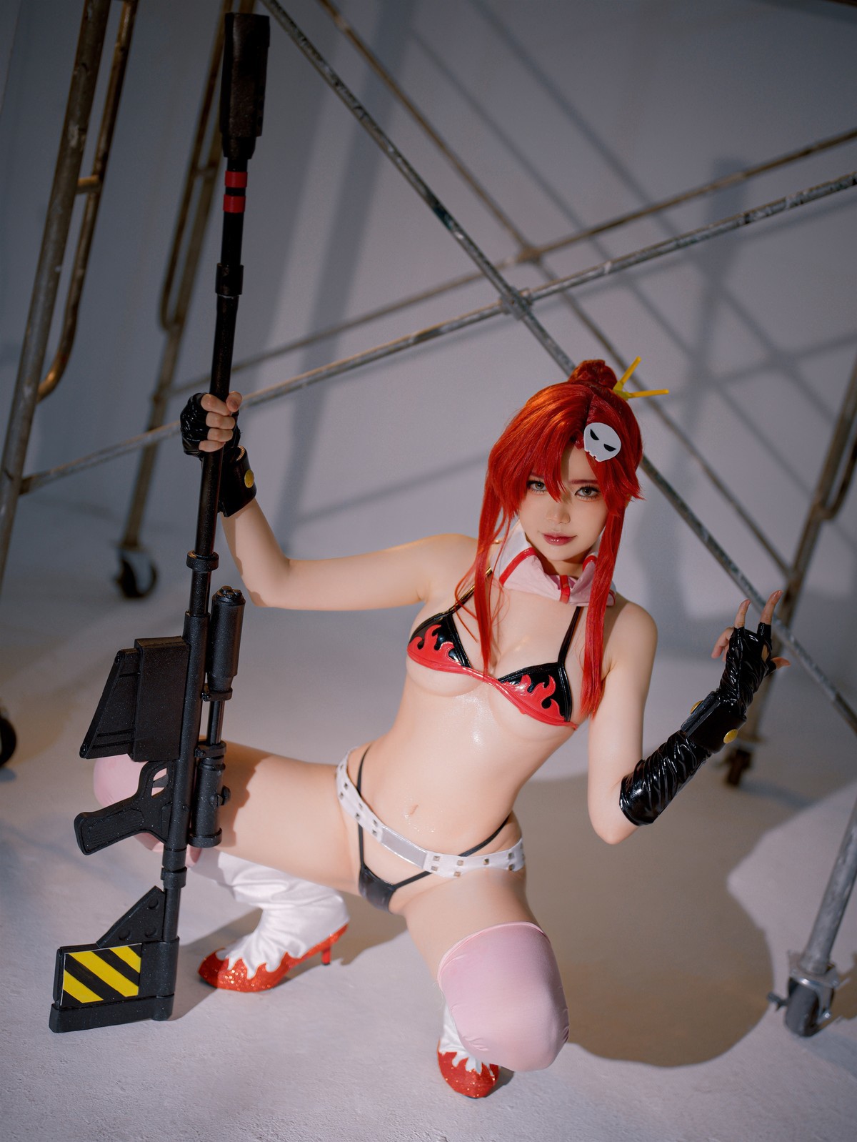 Cosplay-ZinieQ-Yoko-Littner-01-08