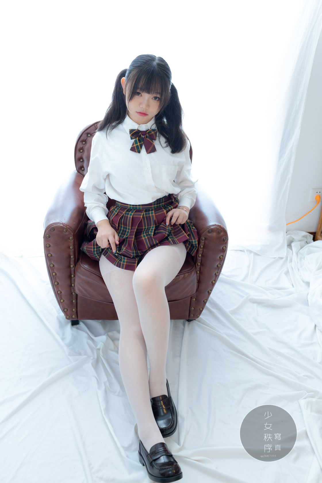 少女秩序---乐栀-gr03L-60P-526MB-01-06