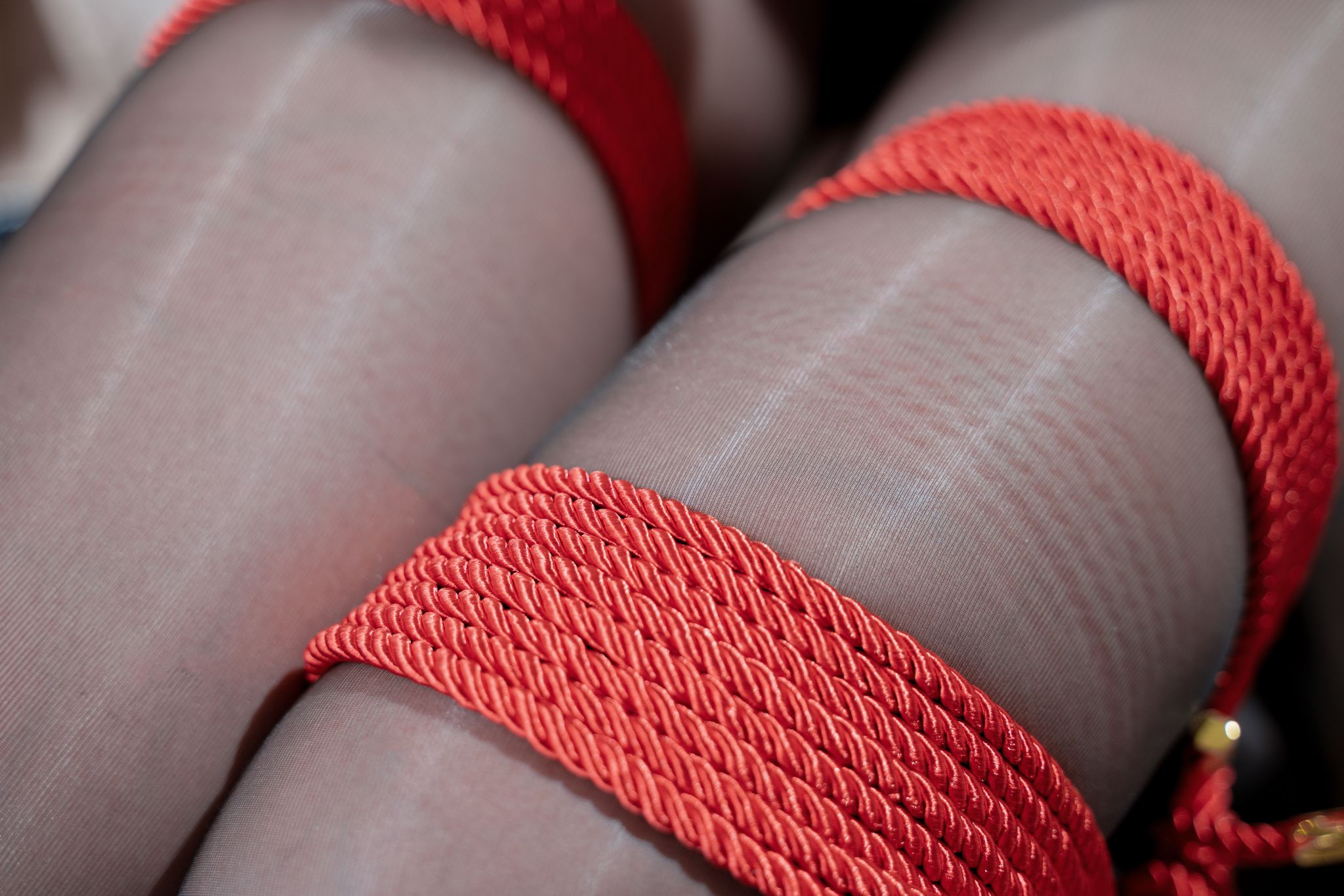 miko酱ww---缠绕女警-02-19