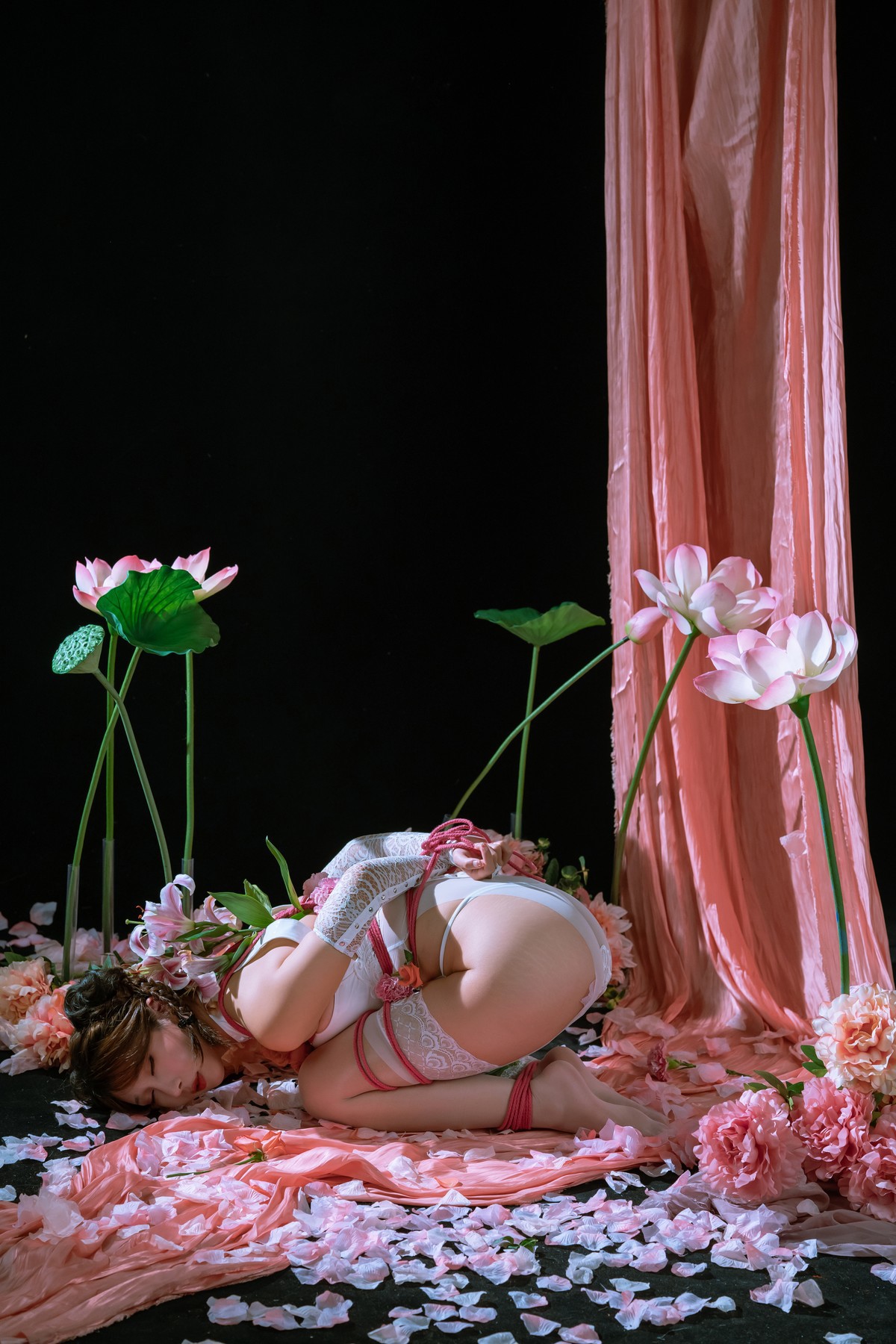 Cosplay-云溪溪Yunx1x1-奶桃桃-月-02-14