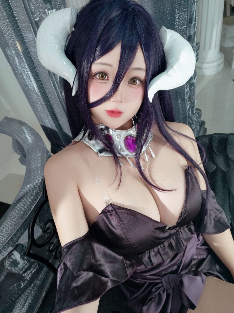 日奈娇---20241月月刊-雅儿贝德礼服-04-11