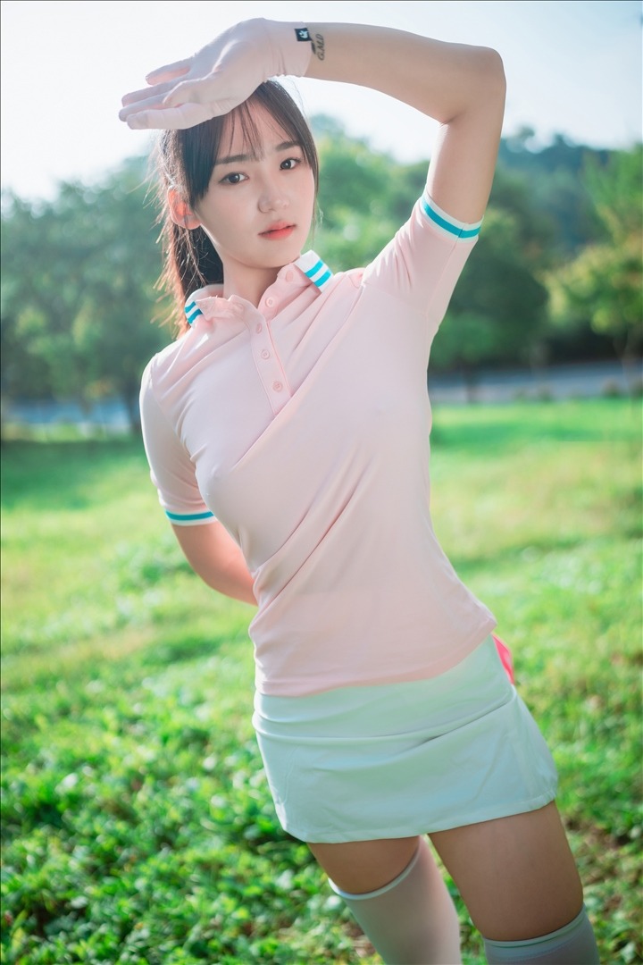 DJAWA-Photo---HENDOONG-혠둥이---On-Green-101P118GB-20240814b-08-14