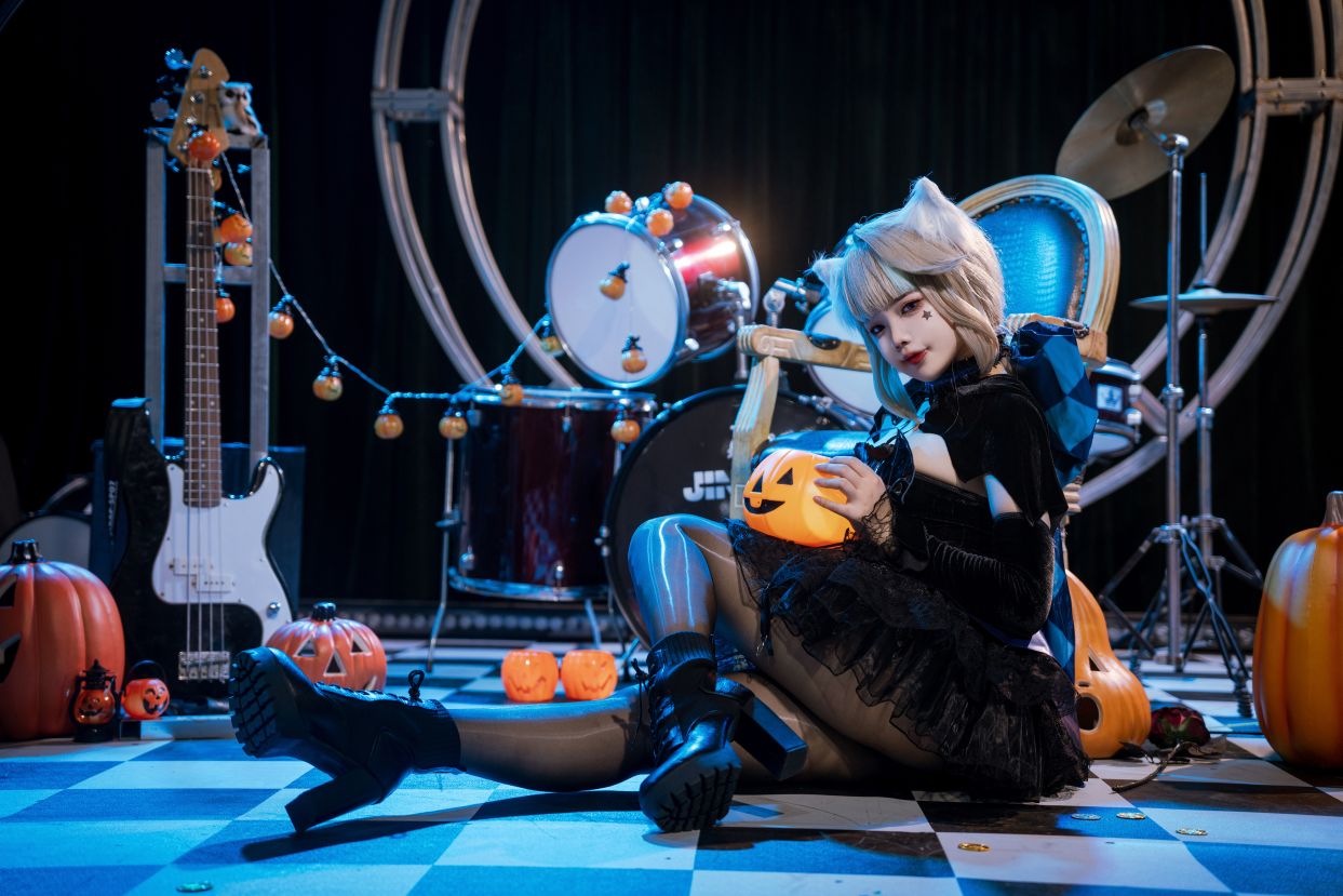 小瑶幺幺---琳妮特万圣节版-65P3V-731MB-04-10