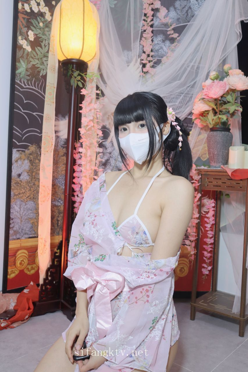 推特福利姬-Miao喵酱-裸舞炮击喷水高潮-02-20