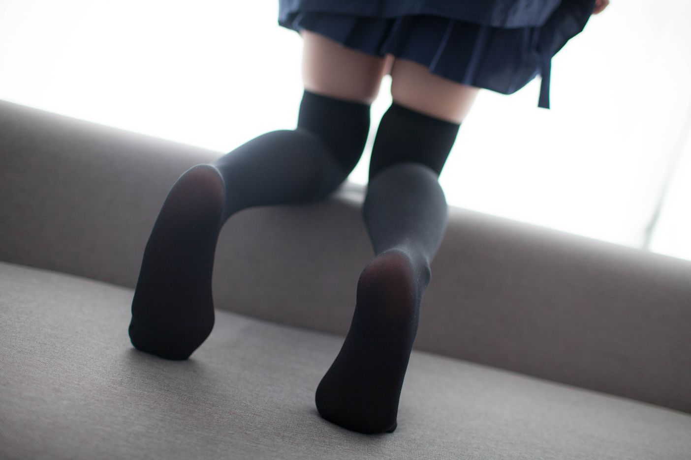 少女秩序写真-vol006-沙发过膝黑丝55P-01-10