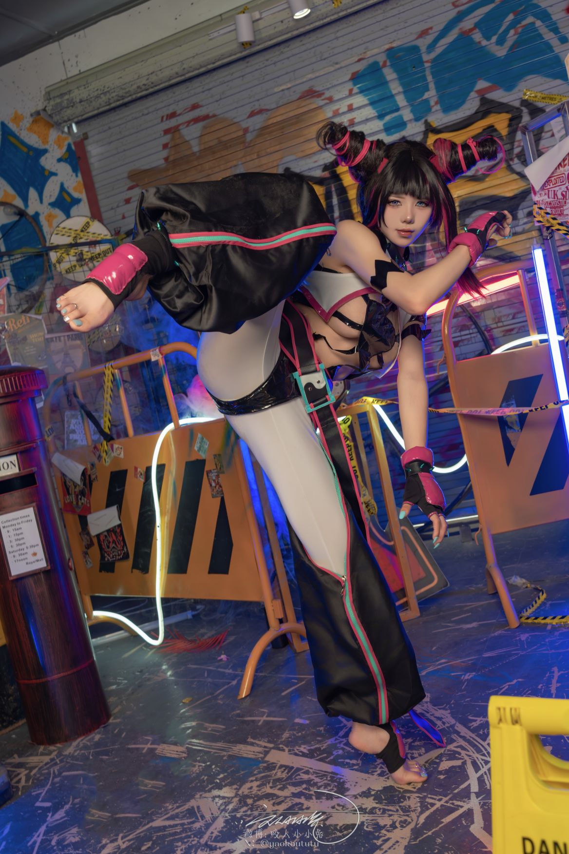 咬人小小兔-黏黏团子兔---五月作品街霸-韩蛛俐-81P1V-139GB-06-16