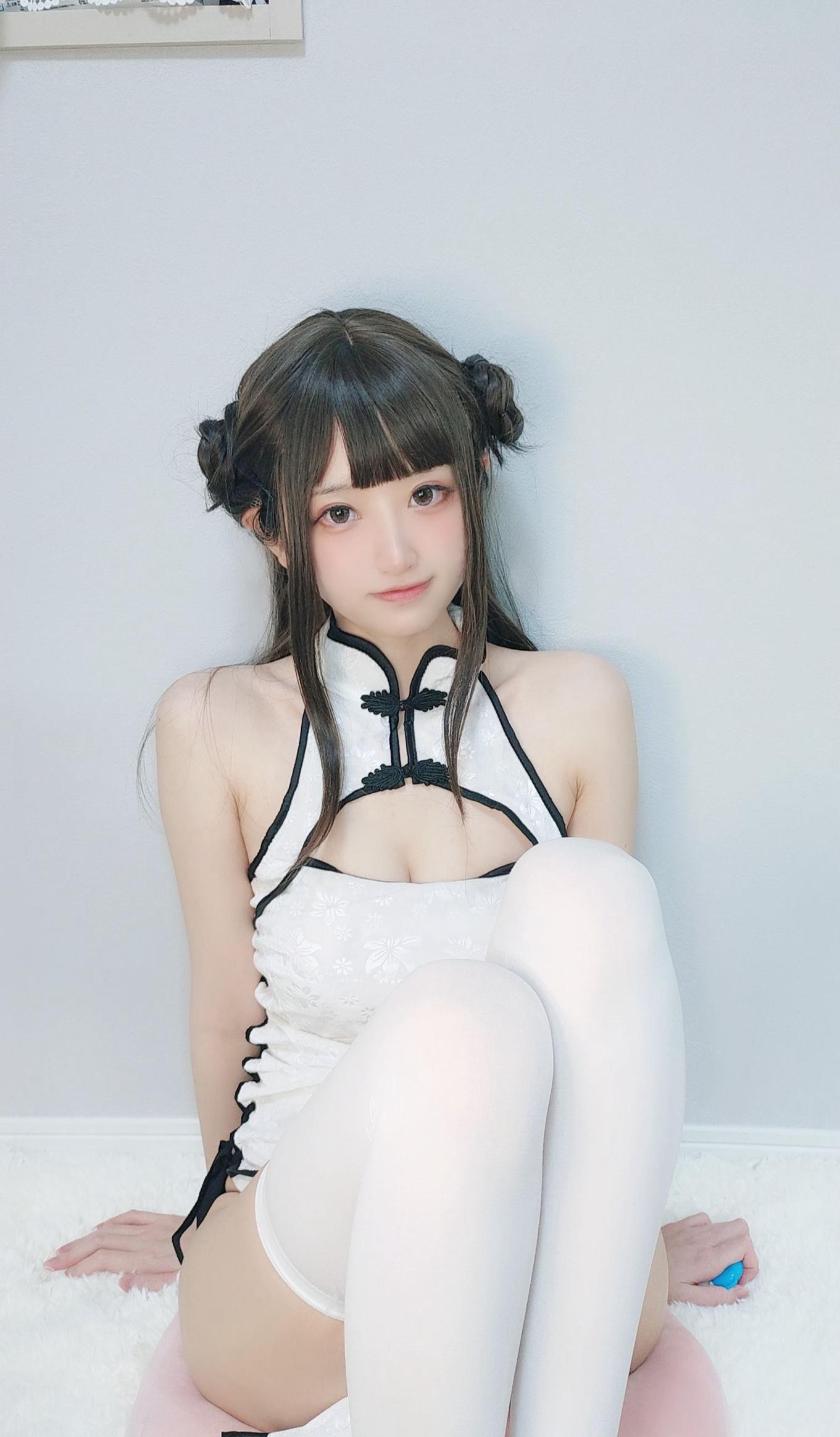 040-千阳快起床---旗袍-15P-1796-MB-08-27