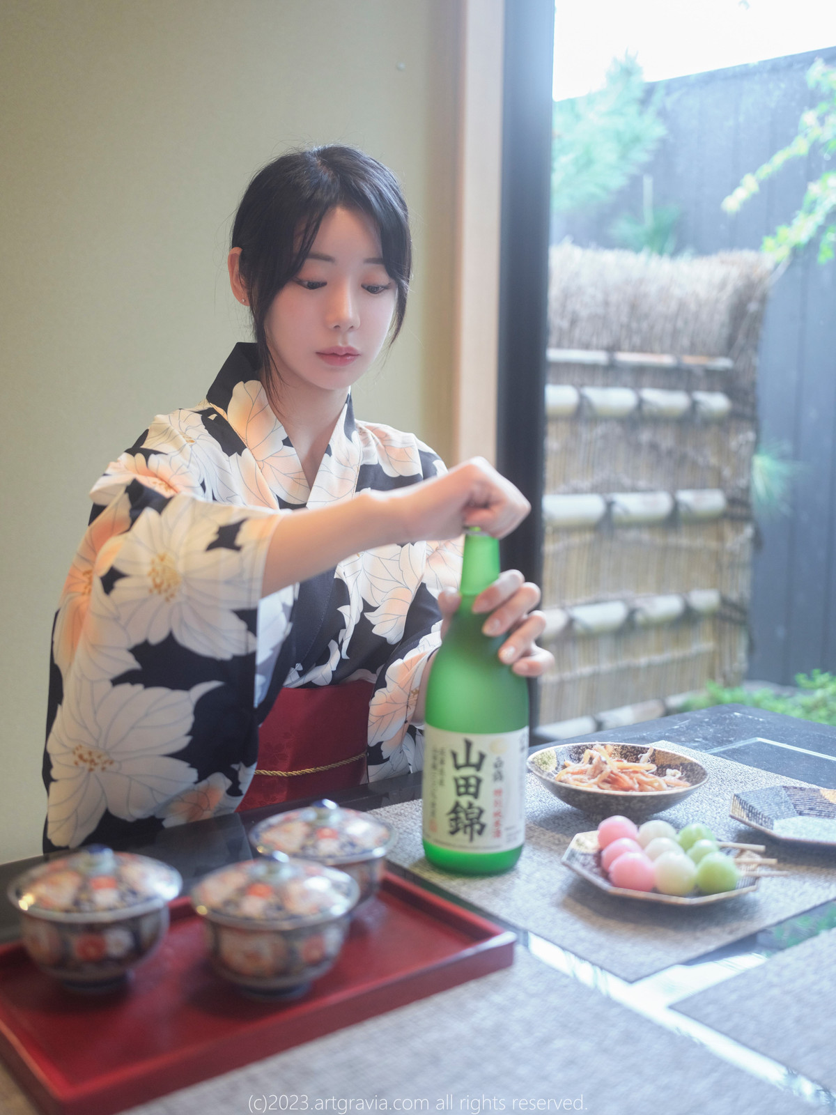 Wuyo-우요-ArtGravia-Vol553-Photobook-Set01-08-19