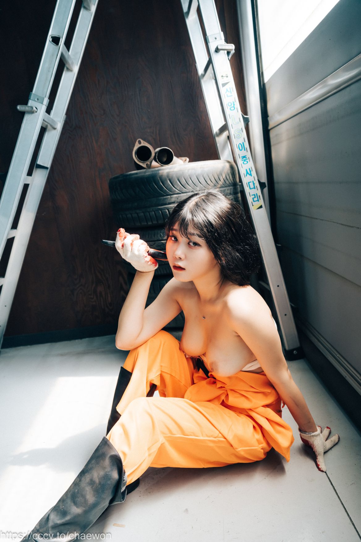 Loozy-Zia-지아---Garage-Girl-02-22