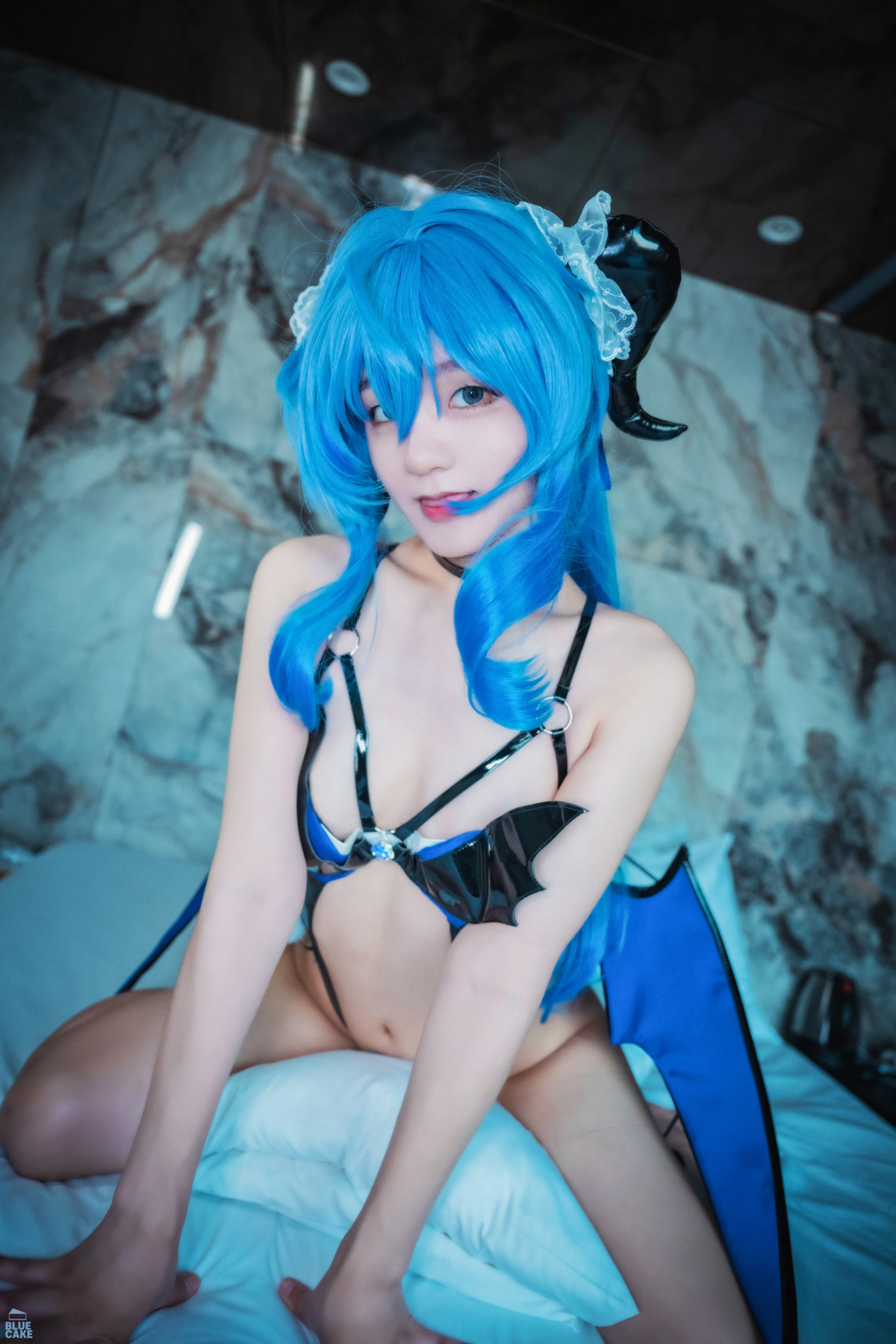 Jeong-Jenny-정제니-BLUECAKE-Vol10-8220Sleeping-with-Ganyu8221-Set02-10-18