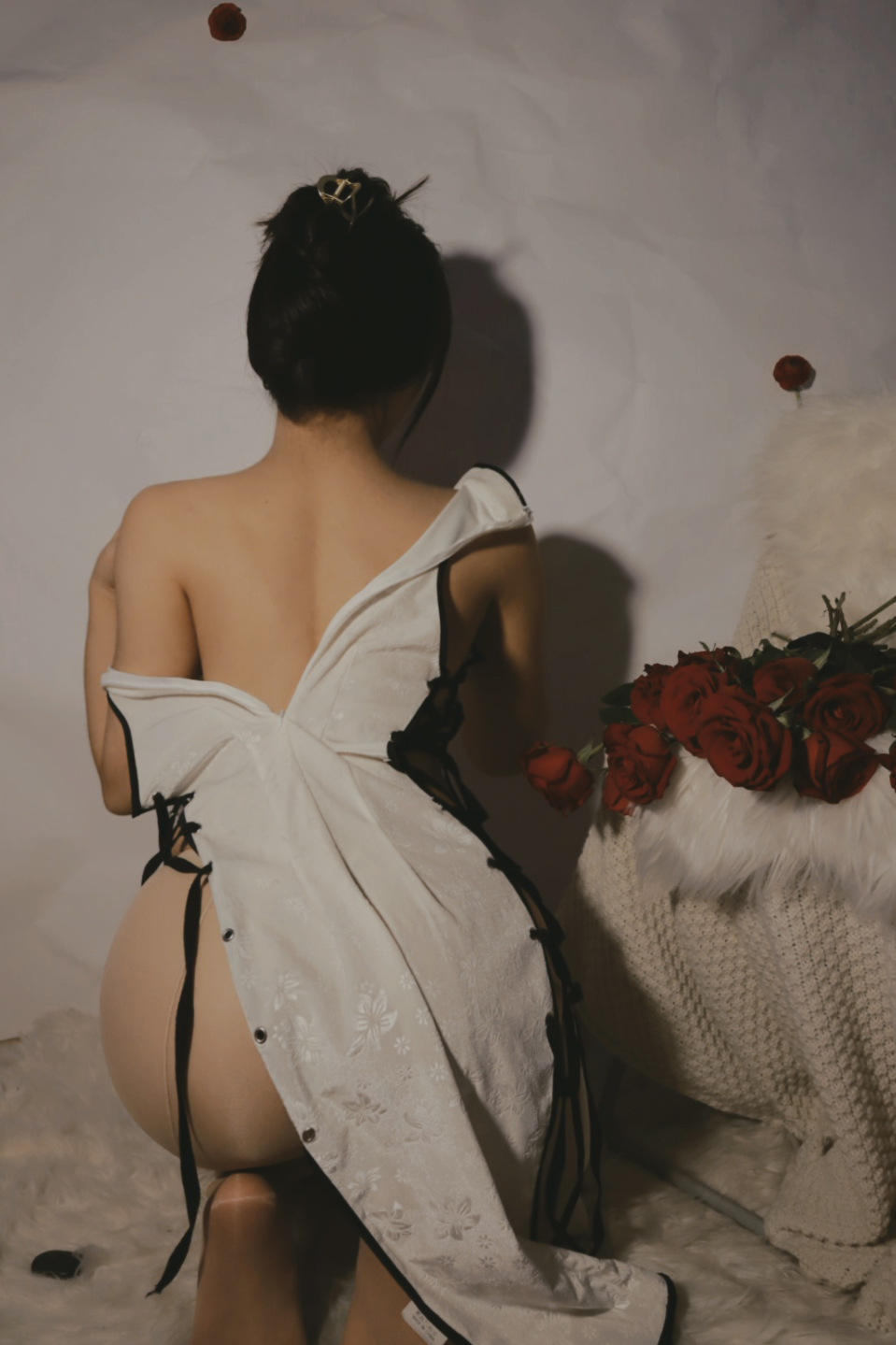 009纪念小小v5--微密圈系列-旗袍油丝32P-744M-08-29