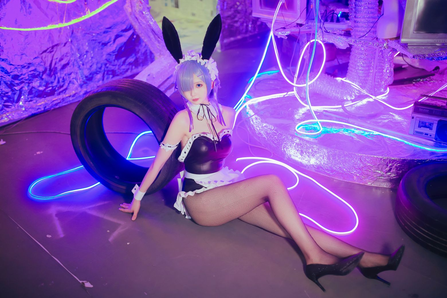 封疆疆v---蕾姆兔女郎-18P-212MB-03-07