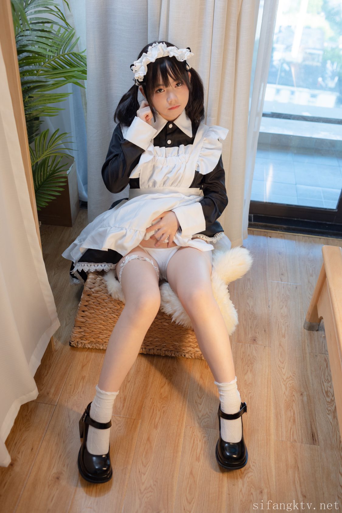 少女秩序-小鱼-居家女仆-R18-01-14