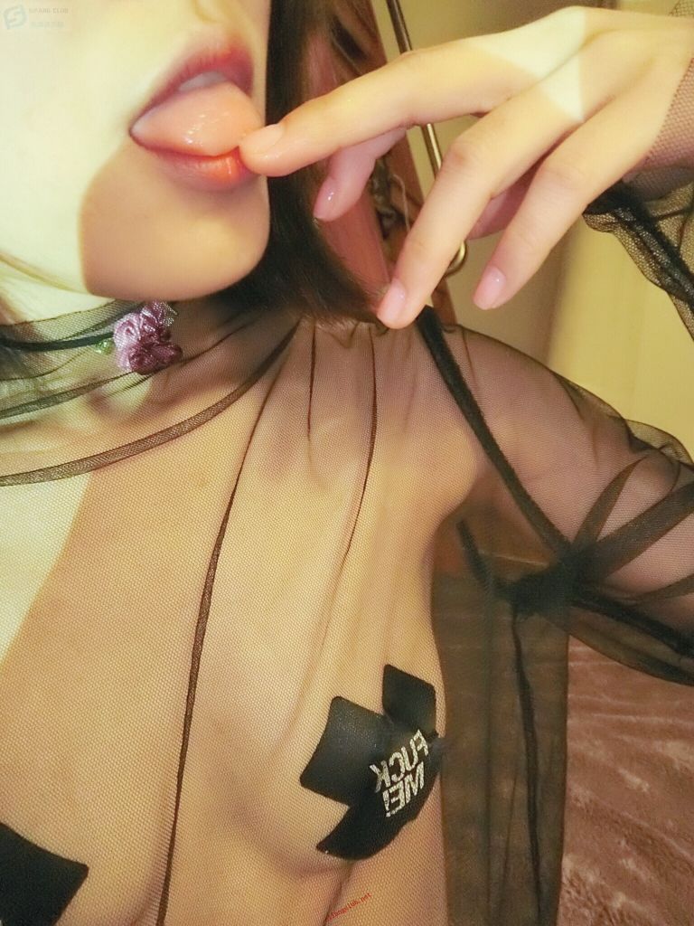 布丁大法---黑丝网袜震动棒---R18-12-23