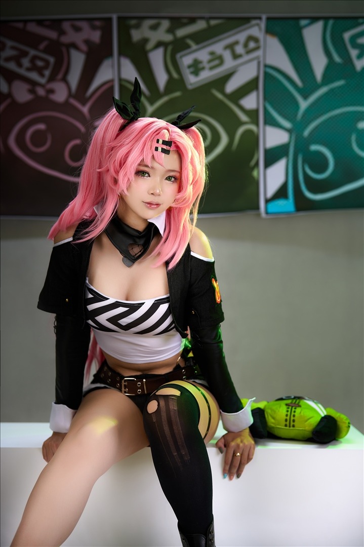 ZinieQ---Nicole-Zenless-Zone-Zero-20240822j-34P-22809-MB-08-22