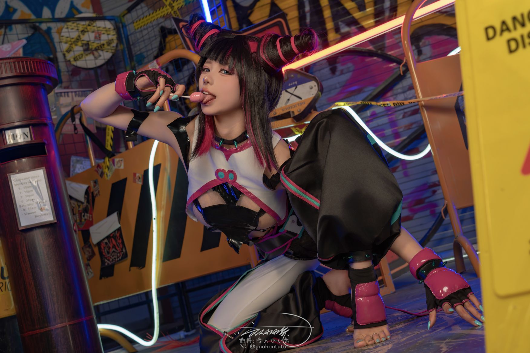 咬人小小兔-黏黏团子兔---五月作品街霸-韩蛛俐-81P1V-139GB-06-16