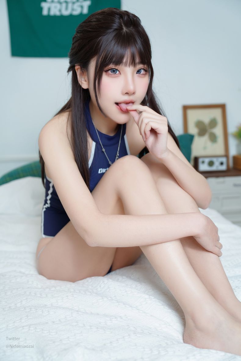 CatDemon喵崽你的喵崽--水泳部の新人メンバー水着ヌード-110P-204G-03-21