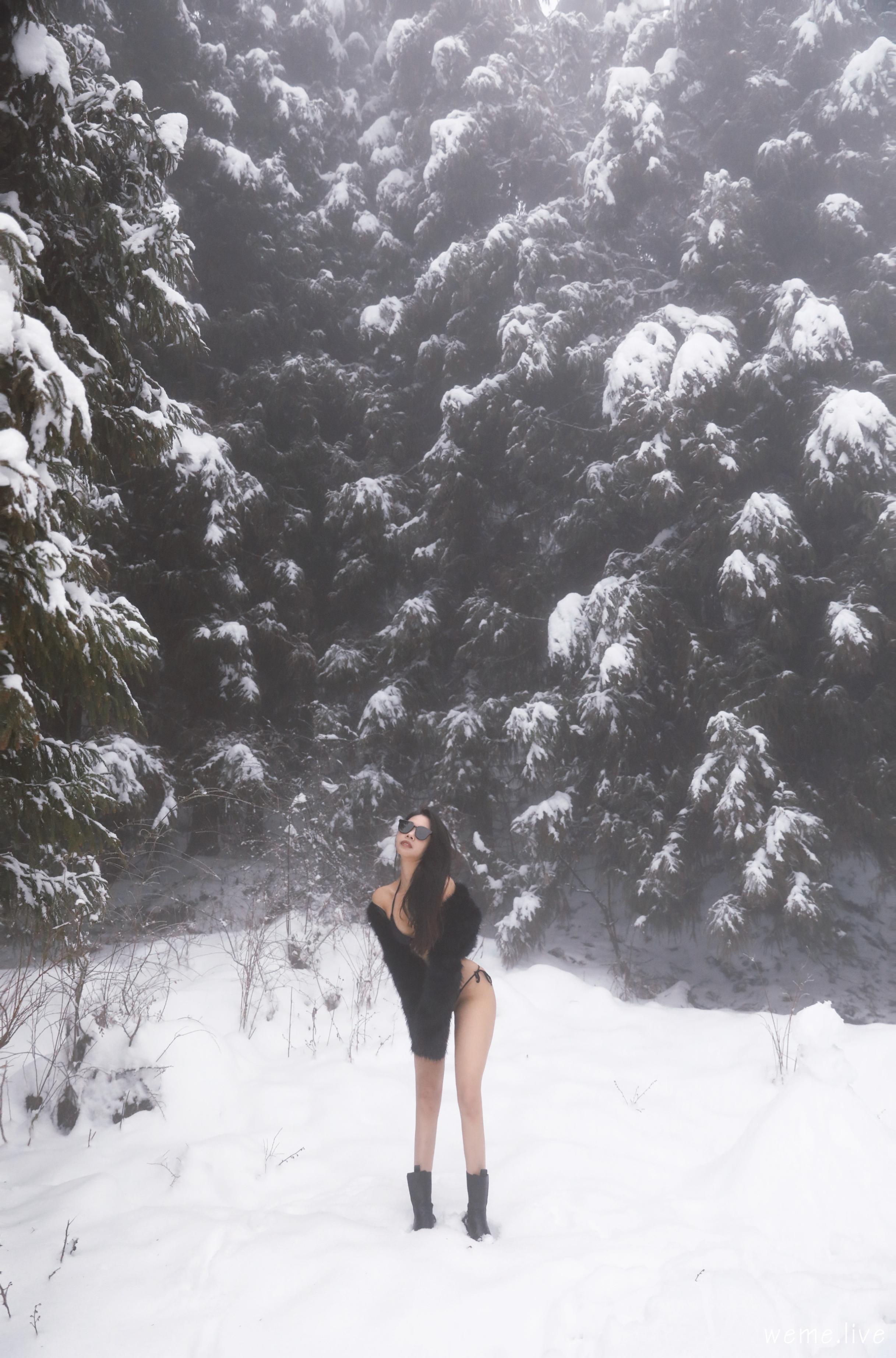 012纪念小小v5--微密圈系列-冬天的比基尼19P-288M-08-29