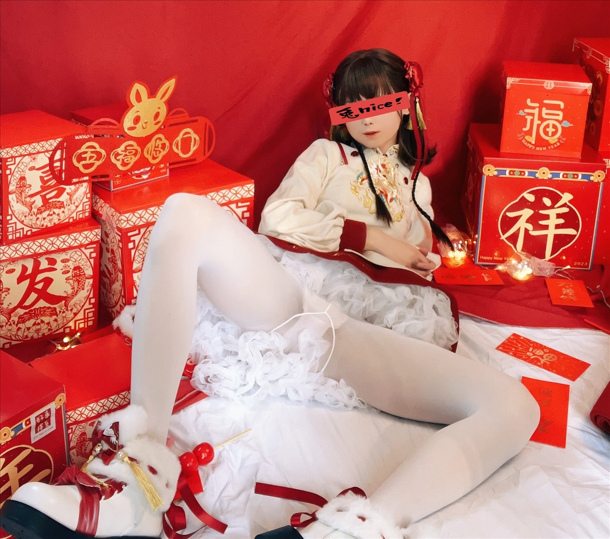 白丝奶糖酱---新年女仆-108P-108P-38759-MB-20240824j-08-25