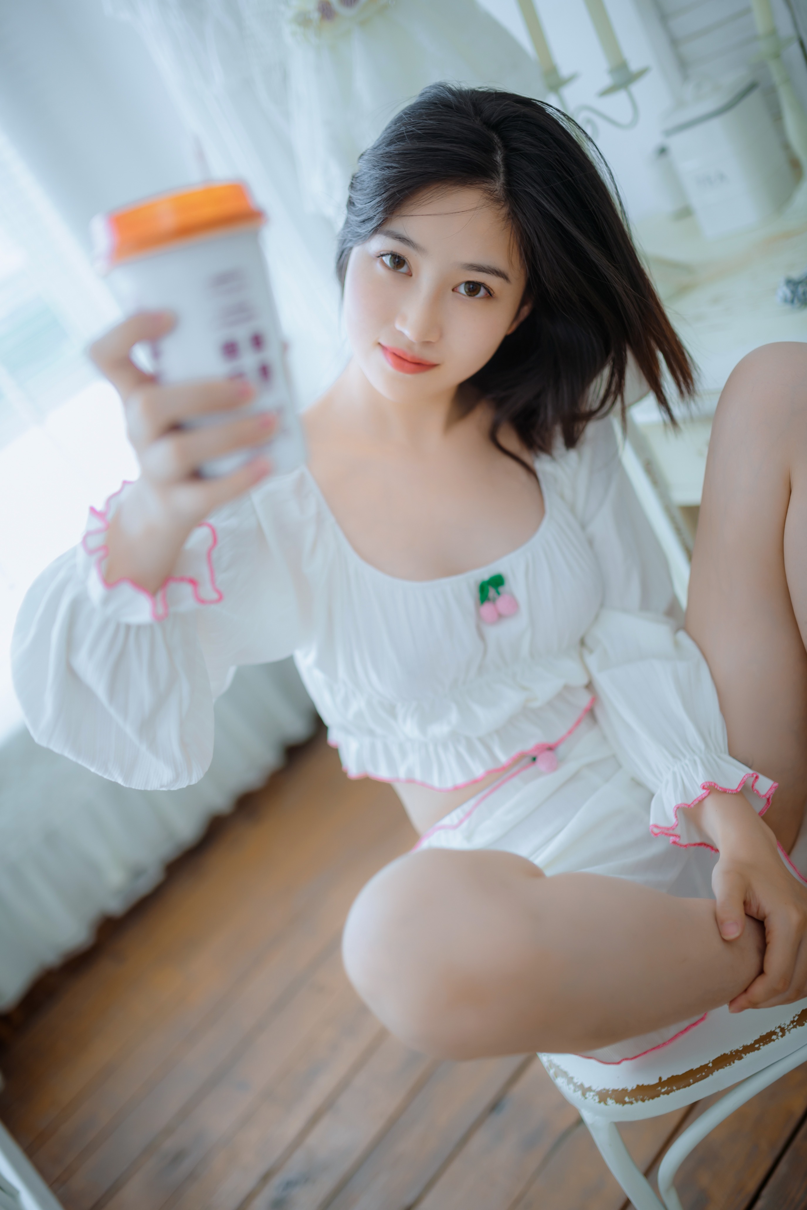 年年-爱吃棒棒糖的少女-11-27
