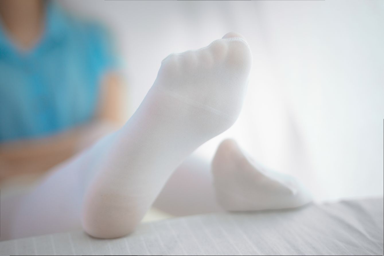 少女秩序写真-vol015-白丝米色短裙47P-01-10