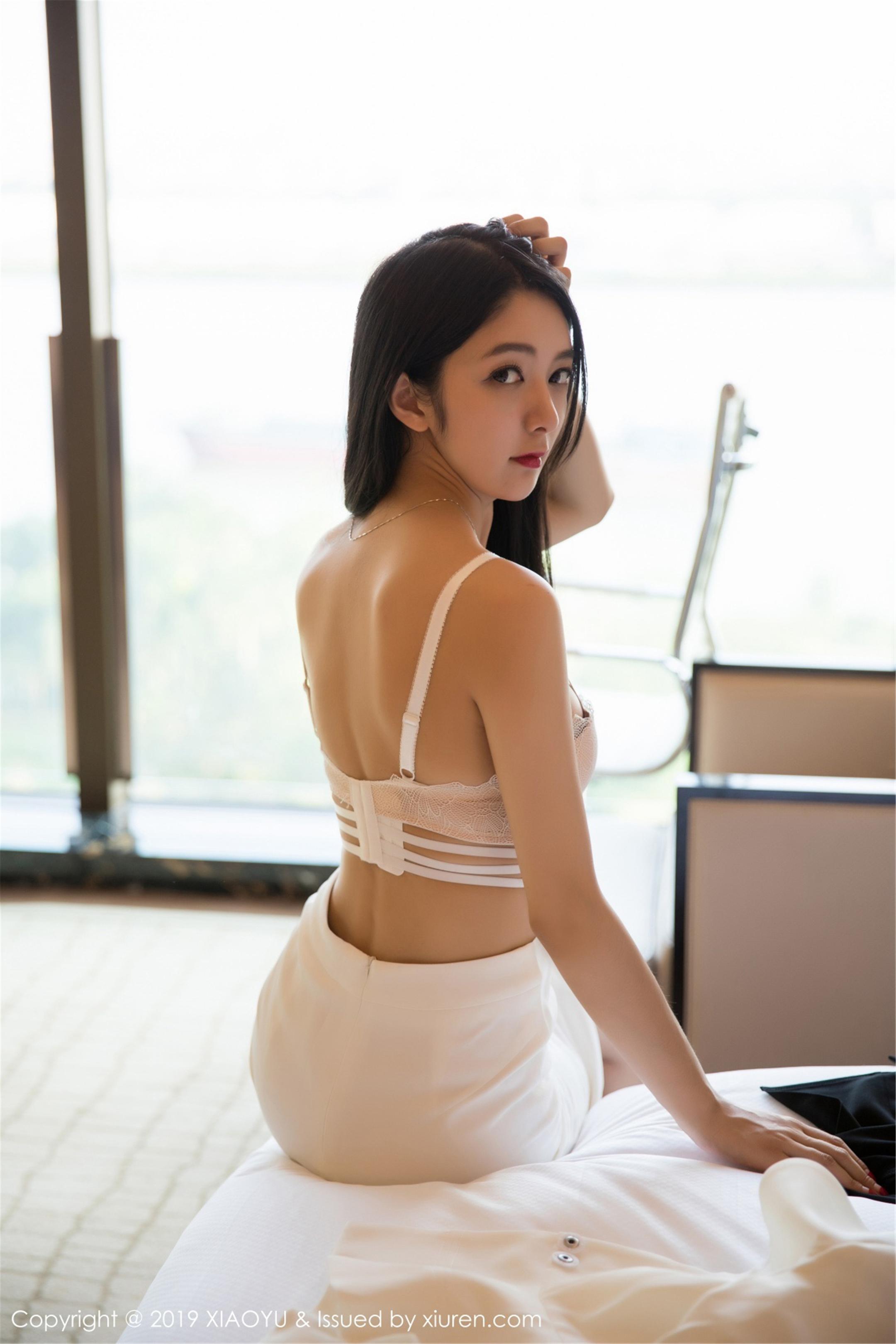 053-XIAOYU语画界-20190416-VOL052-Angela喜欢猫-51P-13941-MB-08-23