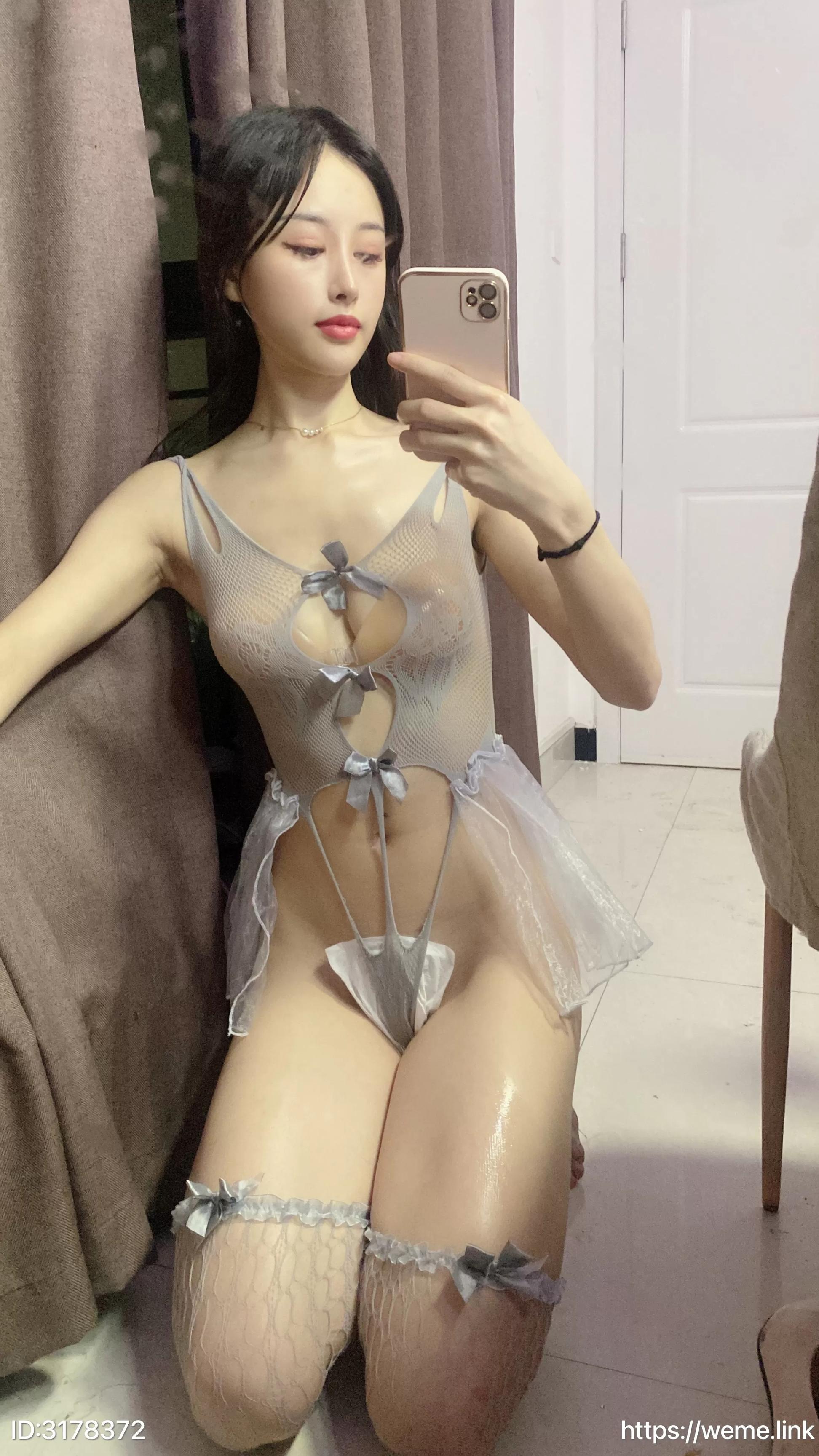 小萌子---NO004-情趣内衣-20P69MB-08-17