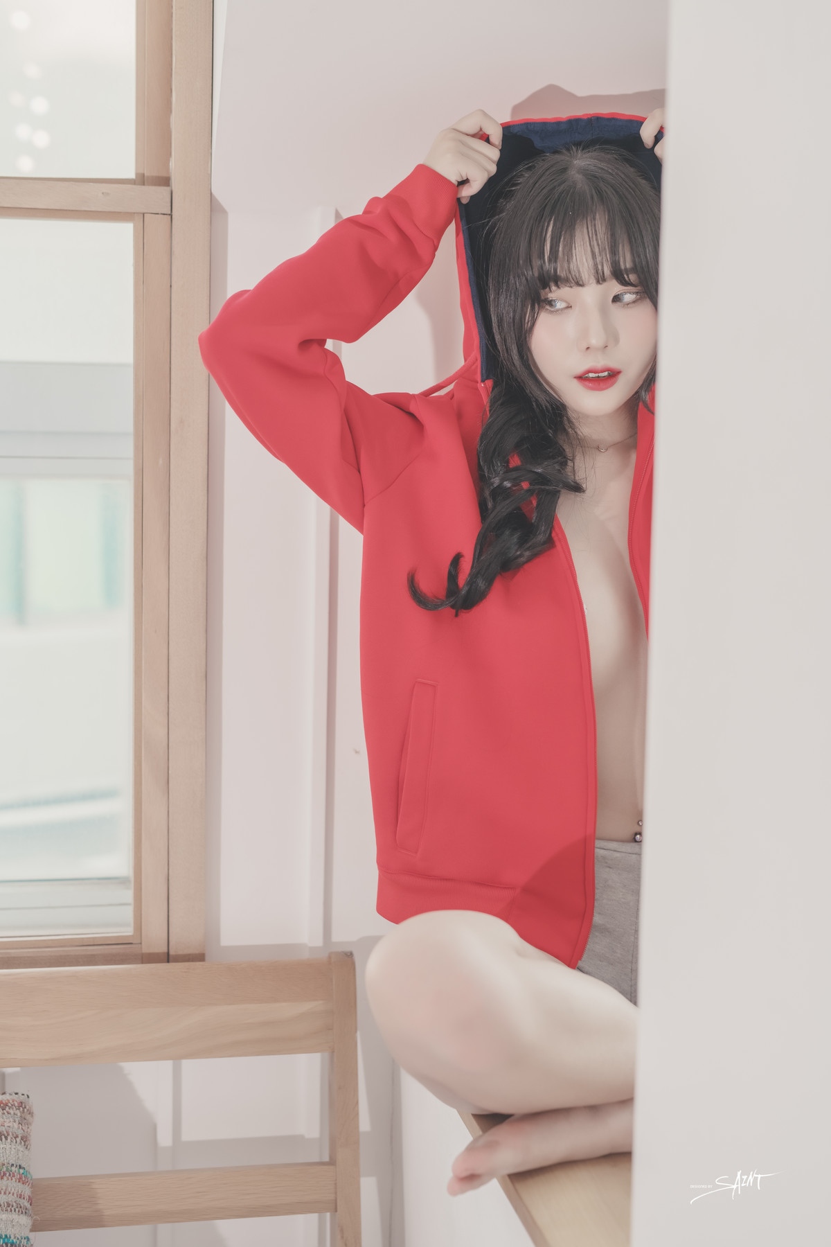 Yuna-유나-SAINT-Photolife-Love-On-Top-Set02-01-29