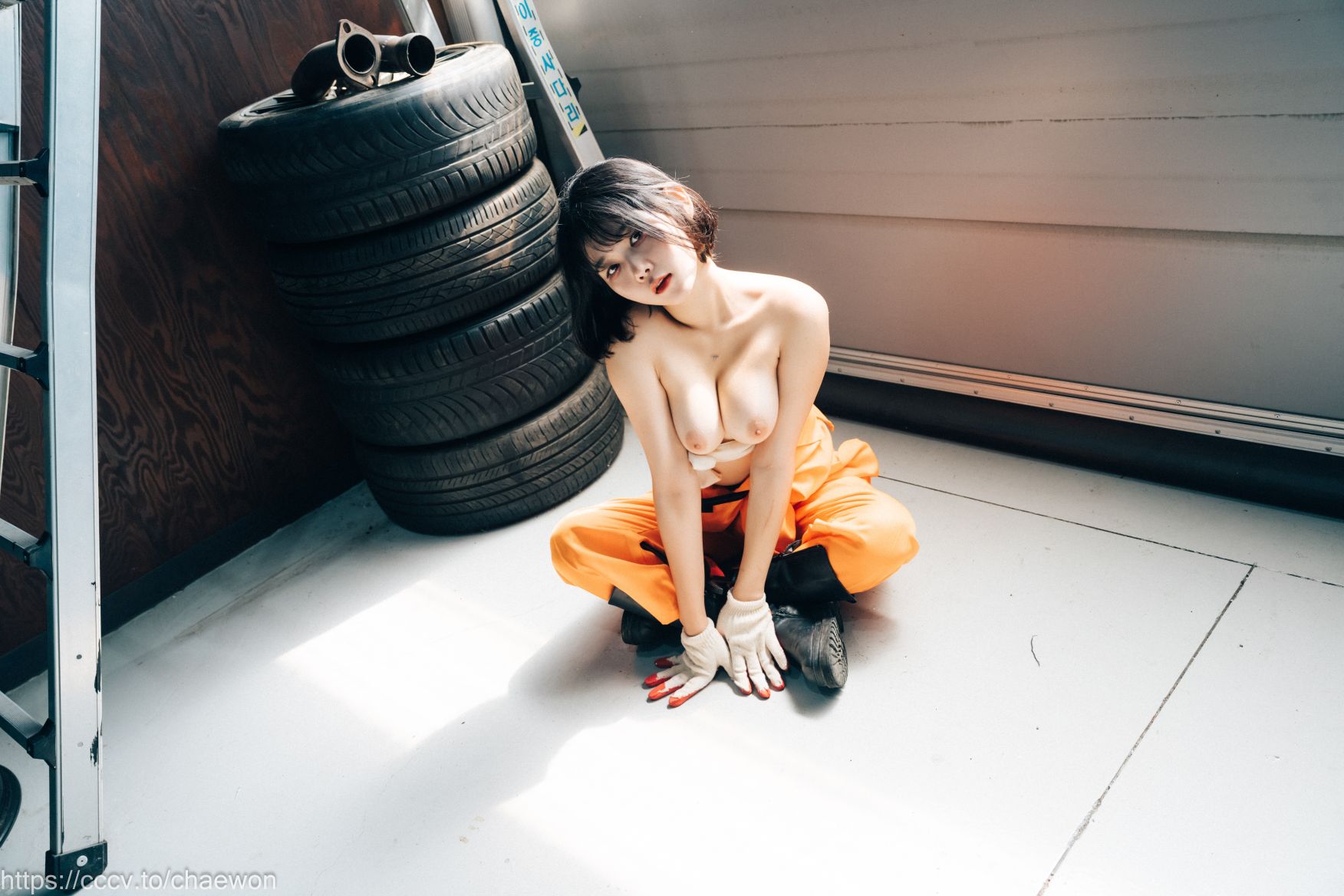 Loozy-Zia-지아---Garage-Girl-02-22