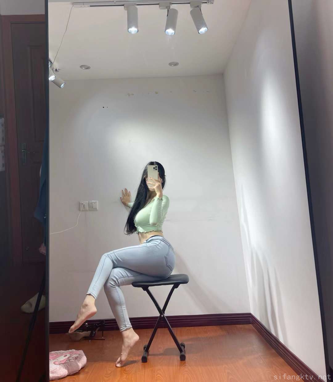 3087-笨蛋初初-08-25