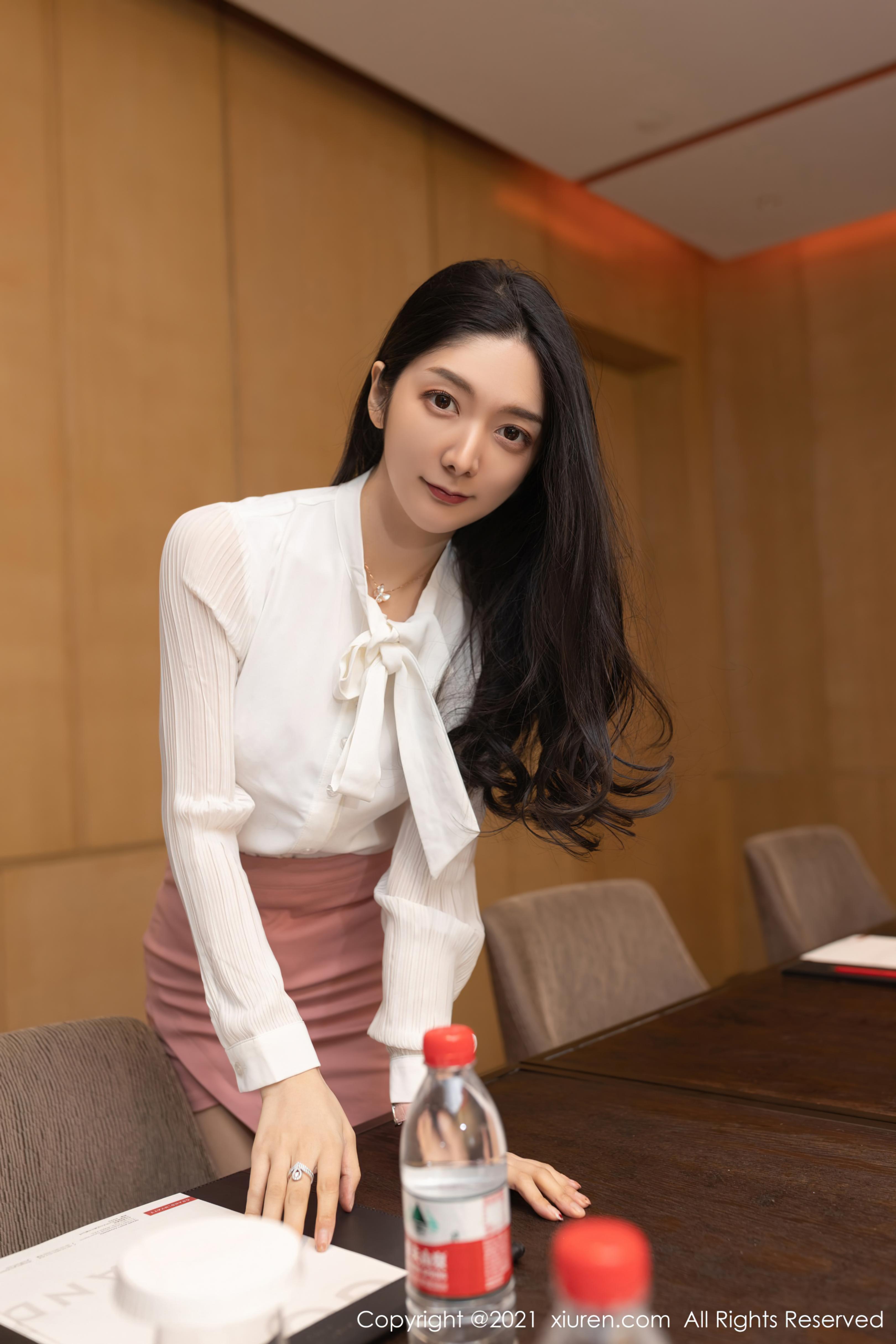 126-XIUREN秀人网-20210917-NO3966-Angela00-66P-57261-MB-08-24