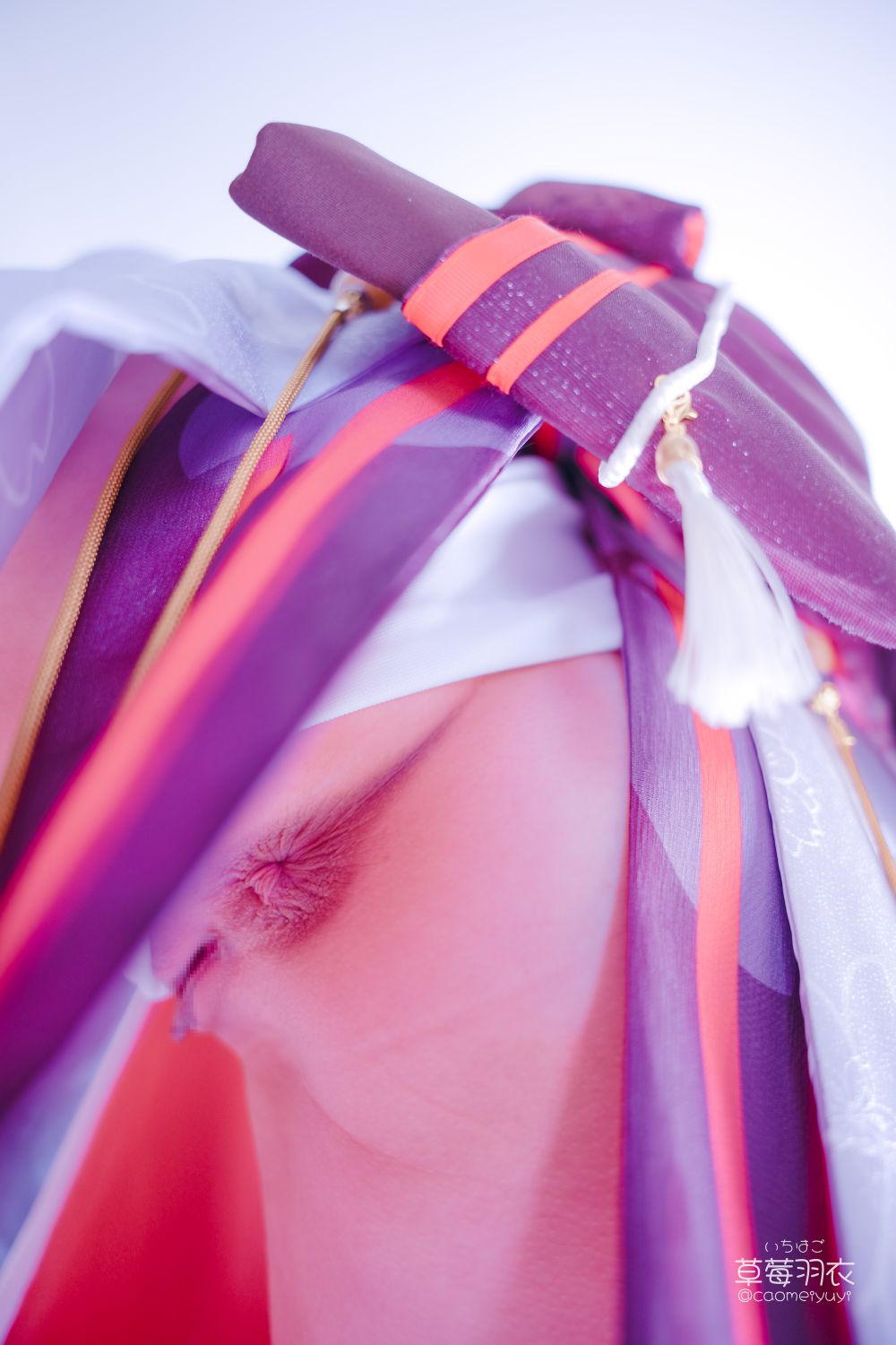 草莓羽衣-caomeiyuyi-cosplay-Yae-Miko---Genshin-Impact-03-15