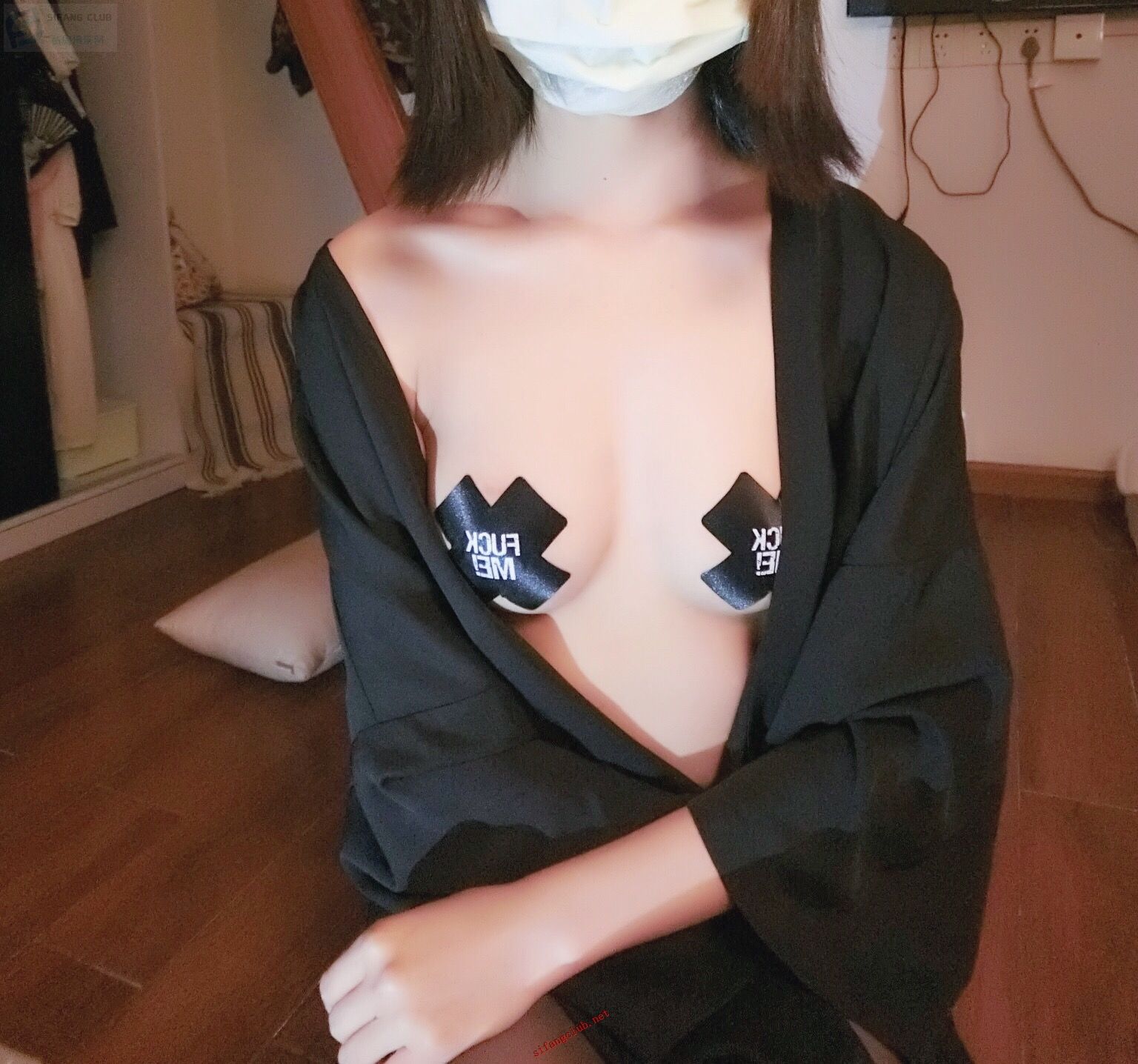 布丁大法---黑丝网袜震动棒---R18-12-23