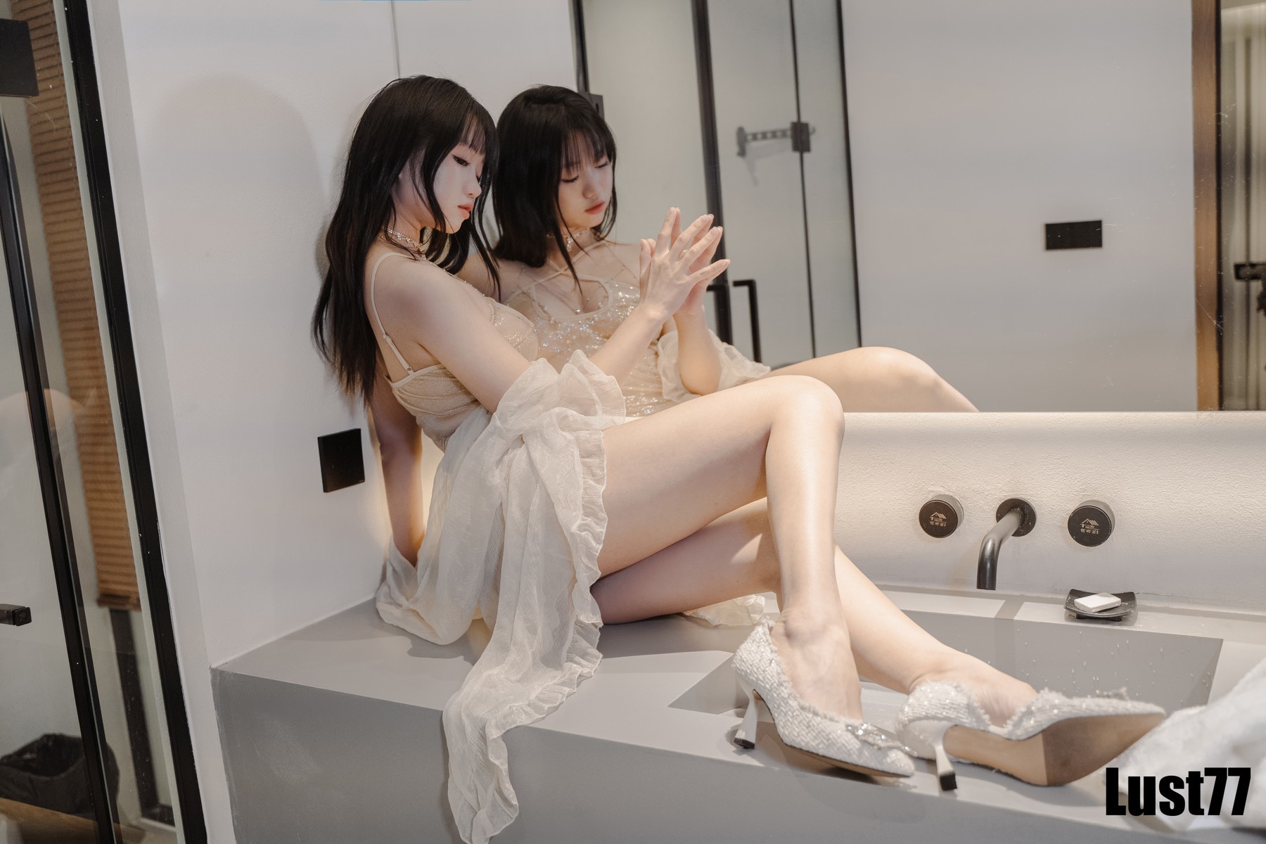 Cosplay-柒柒要乖哦-纸醉金迷-Set02-03-27