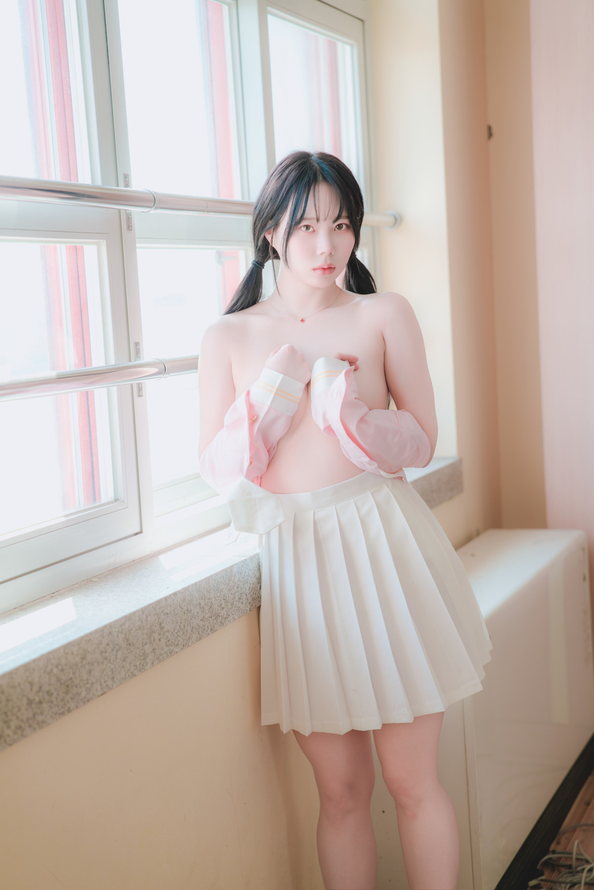 Myua-뮤아-Photobook-8220Pure8221-02-22