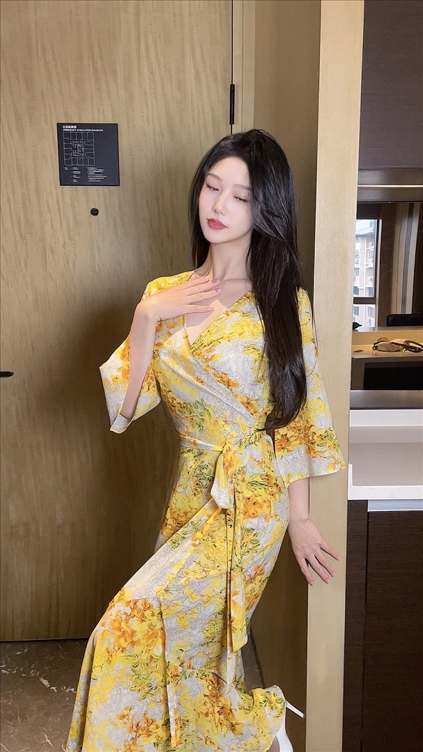 抖娘利世---出轨女友现场-20P-20P-5757-MB-20240809e-08-10