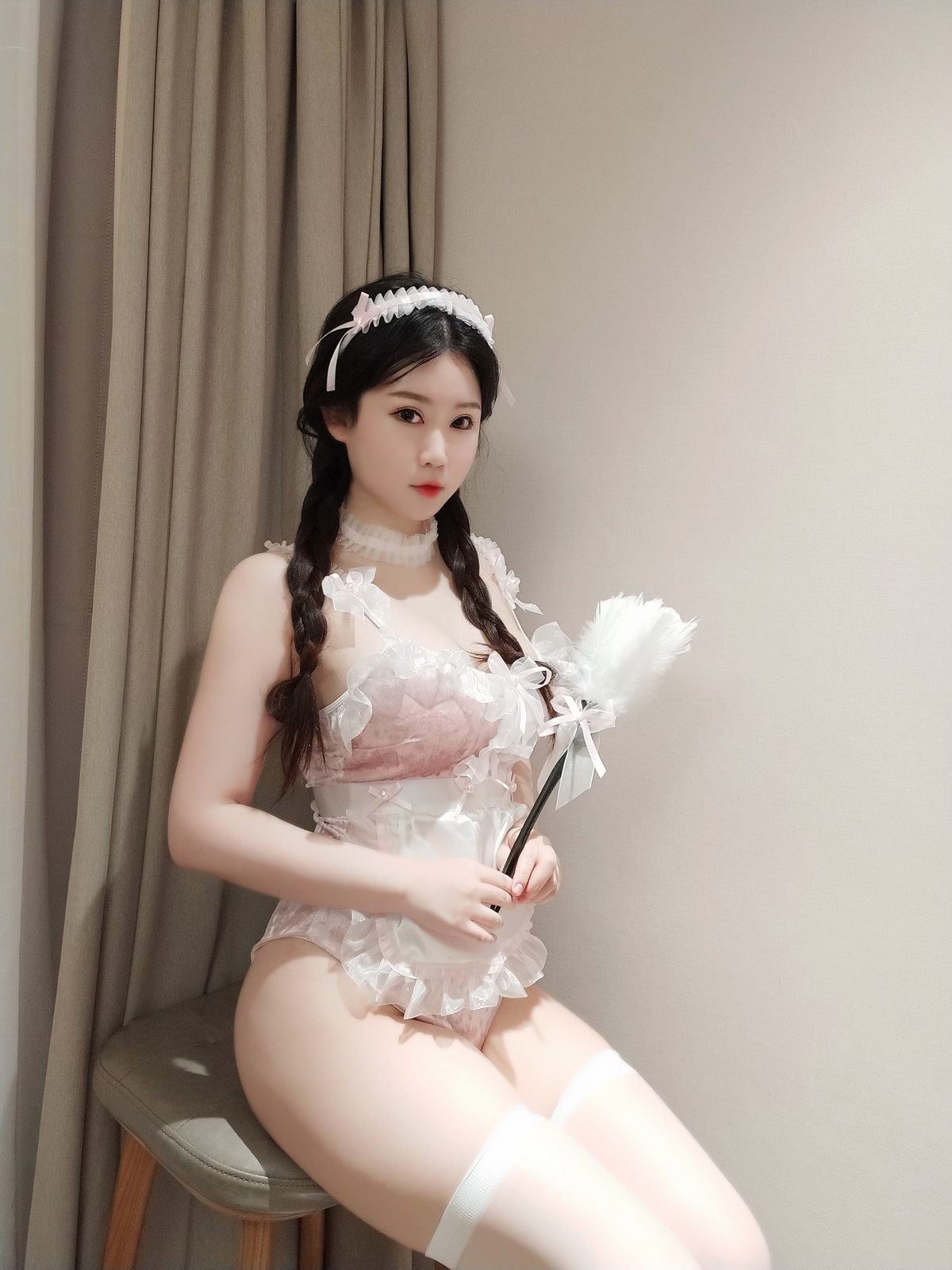 Cosplay-蜜桃少女是依酱呀-冬季女友-11-23