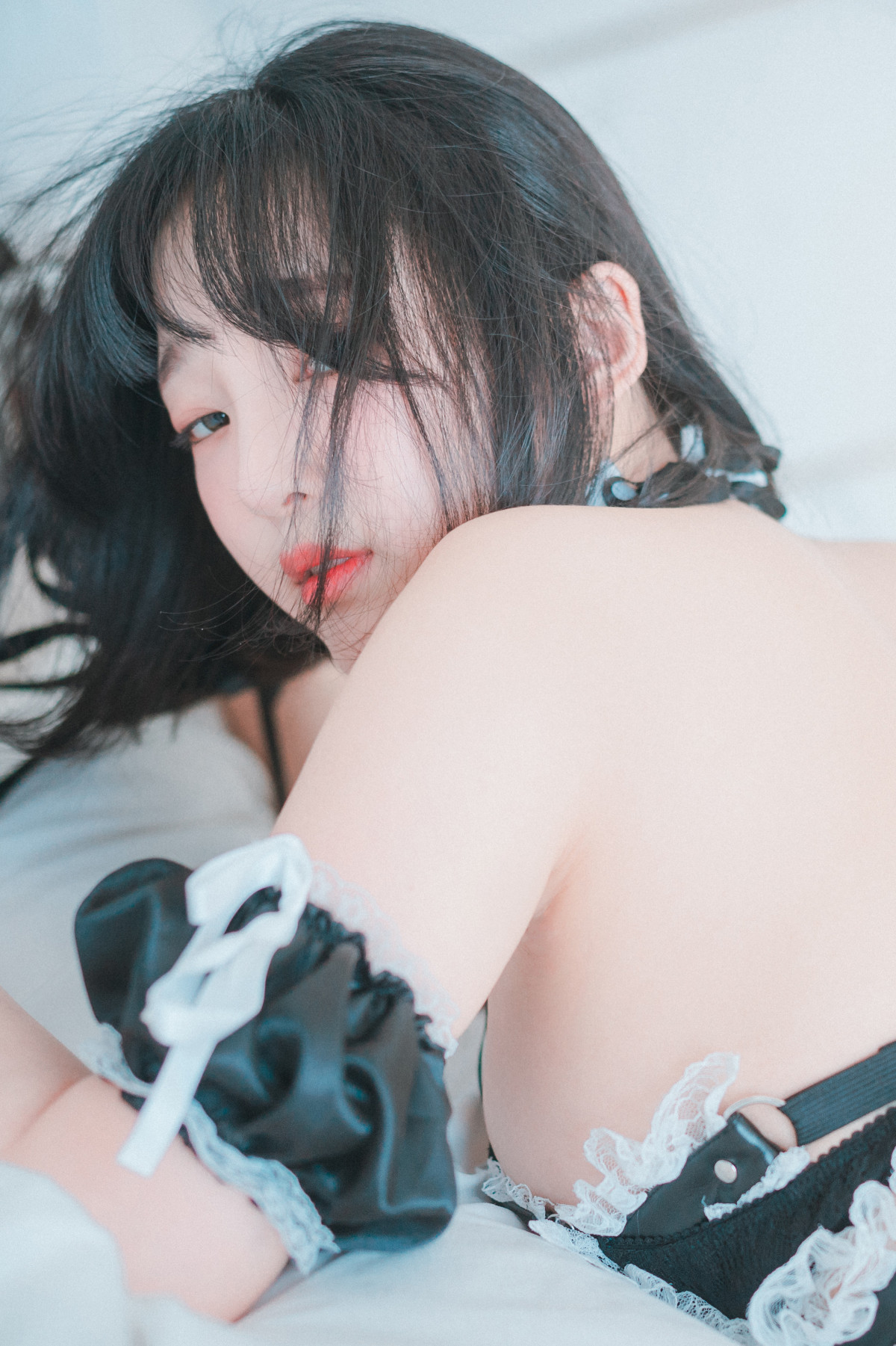 Kang-Inkyung-강인경-DJAWA-Maid-in-Lace-Limitation-Set02-12-22