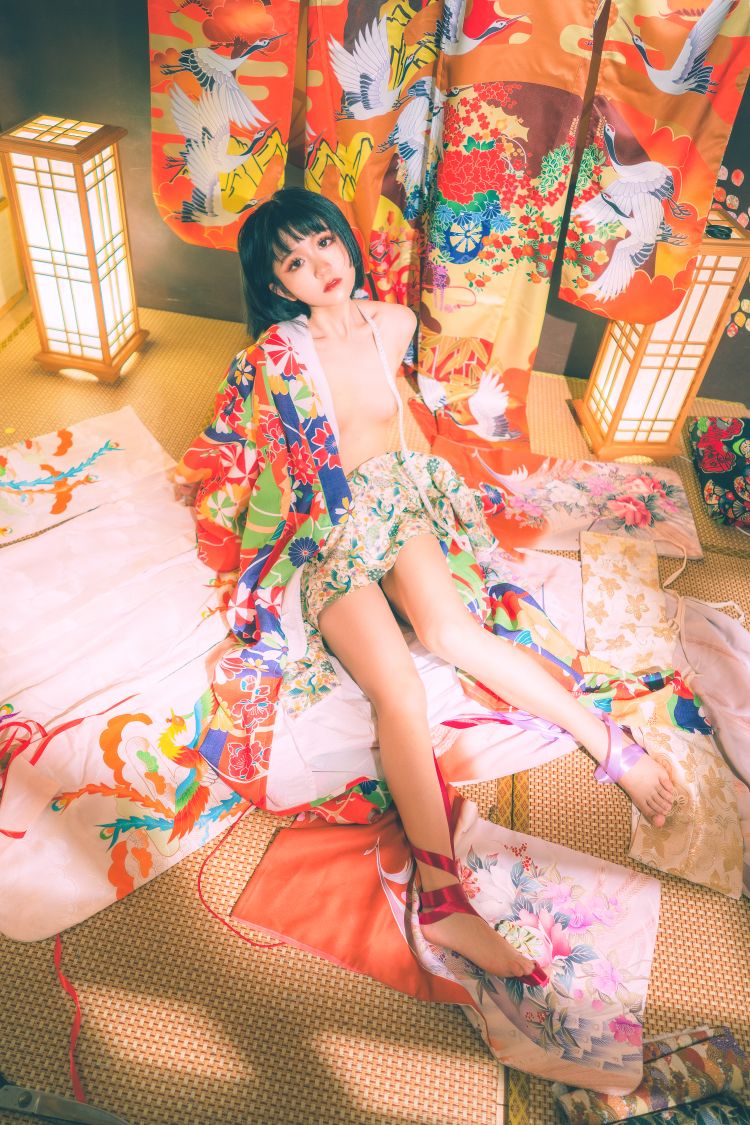 黄金二逼王-制衣-03-23