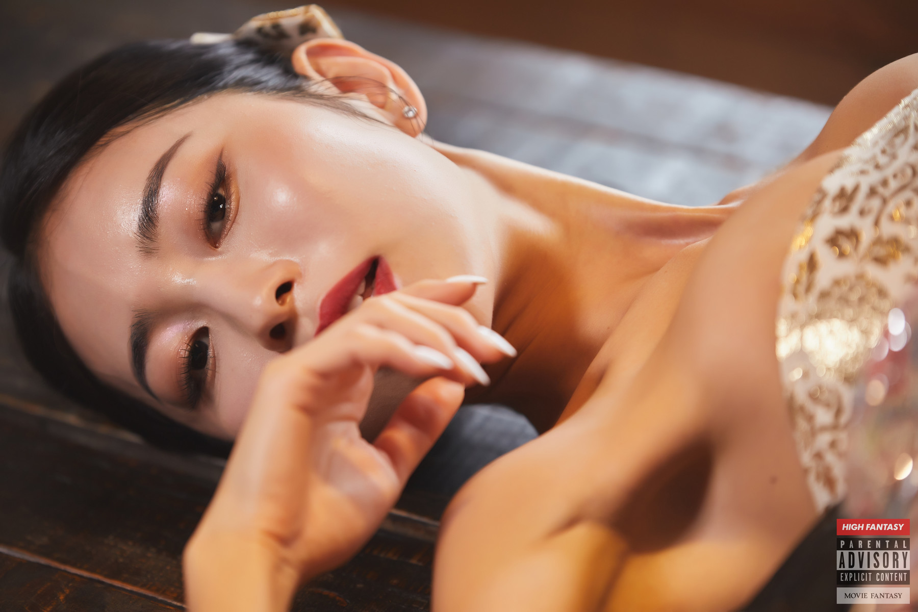 Rina-Toeda-不良少女-HIGH-FANTASY-Vol03-Photobook-03-01