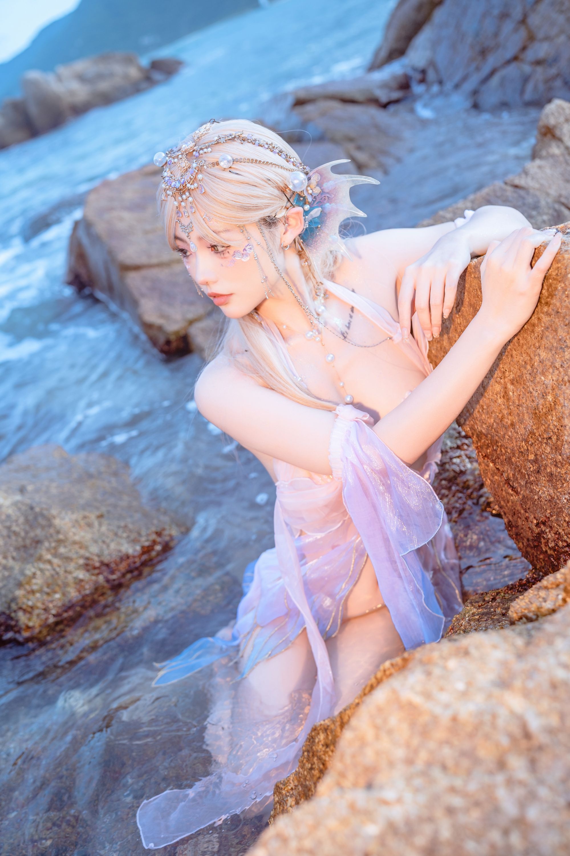 桃良阿宅-年年有鱼-35P-08-10