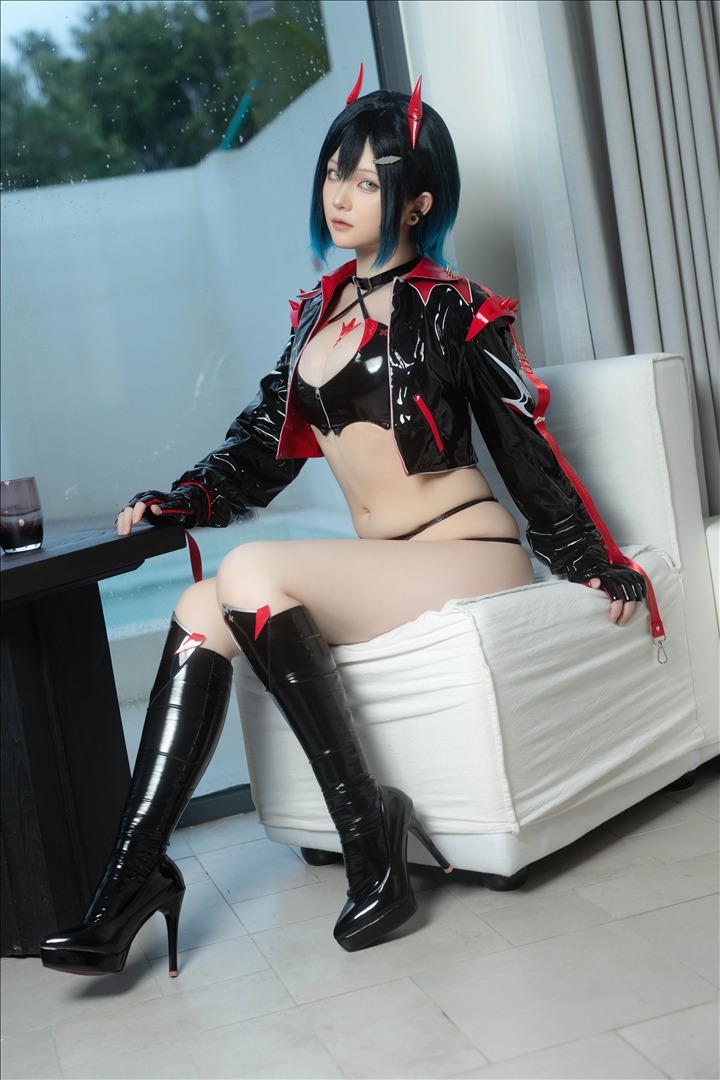 屿鱼---碧蓝航线-胡滕赛车-41P-20240822ab-41P-11917-MB-08-23