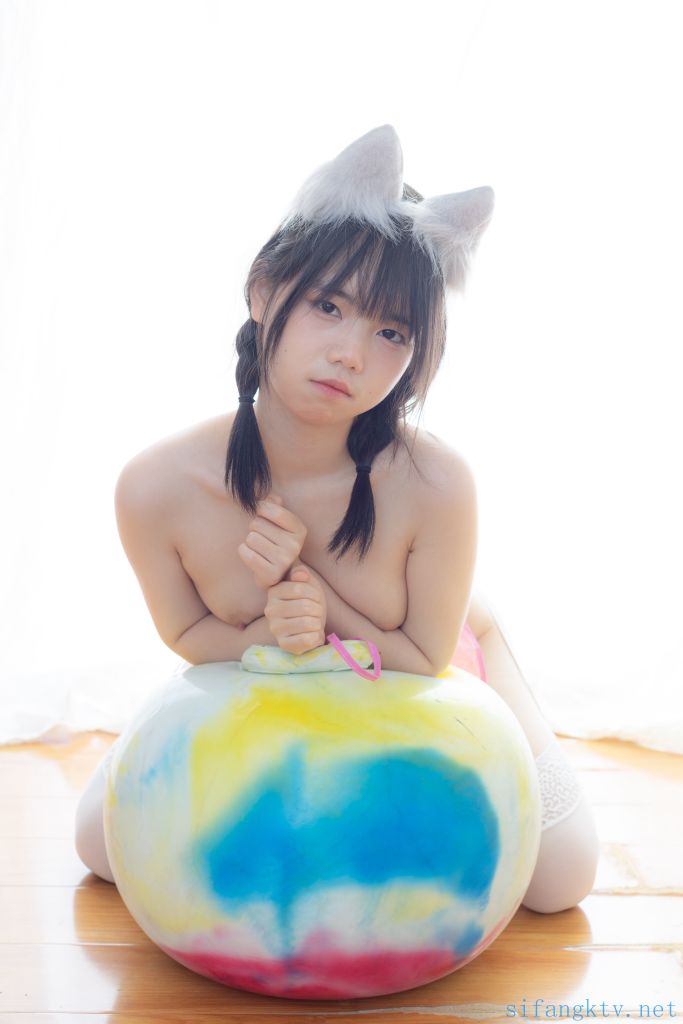 少女秩序---小鱼---粉色肚兜-92P1V-199G-01-12