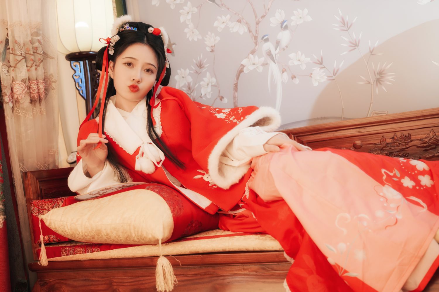 年年---点绛唇46P-5439M-01-23