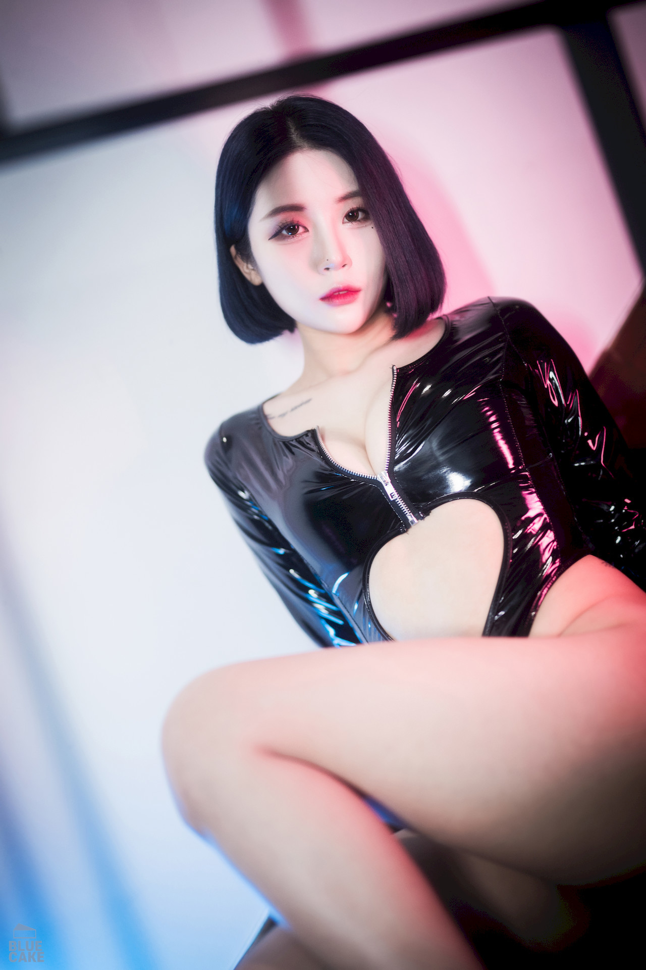 Jeong-Bomi-정보미-BLUECAKE-City-of-Night-Set02-02-17