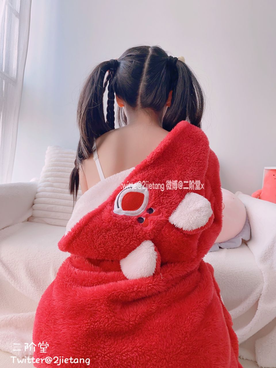 二阶堂-红色熊衣-134p1v-12-06
