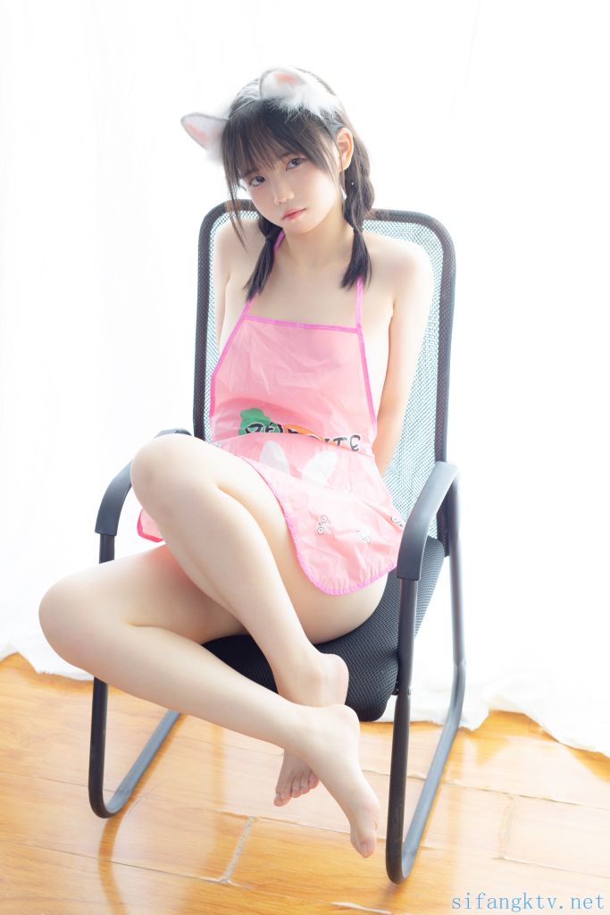 少女秩序---小鱼---粉色肚兜-92P1V-199G-01-12