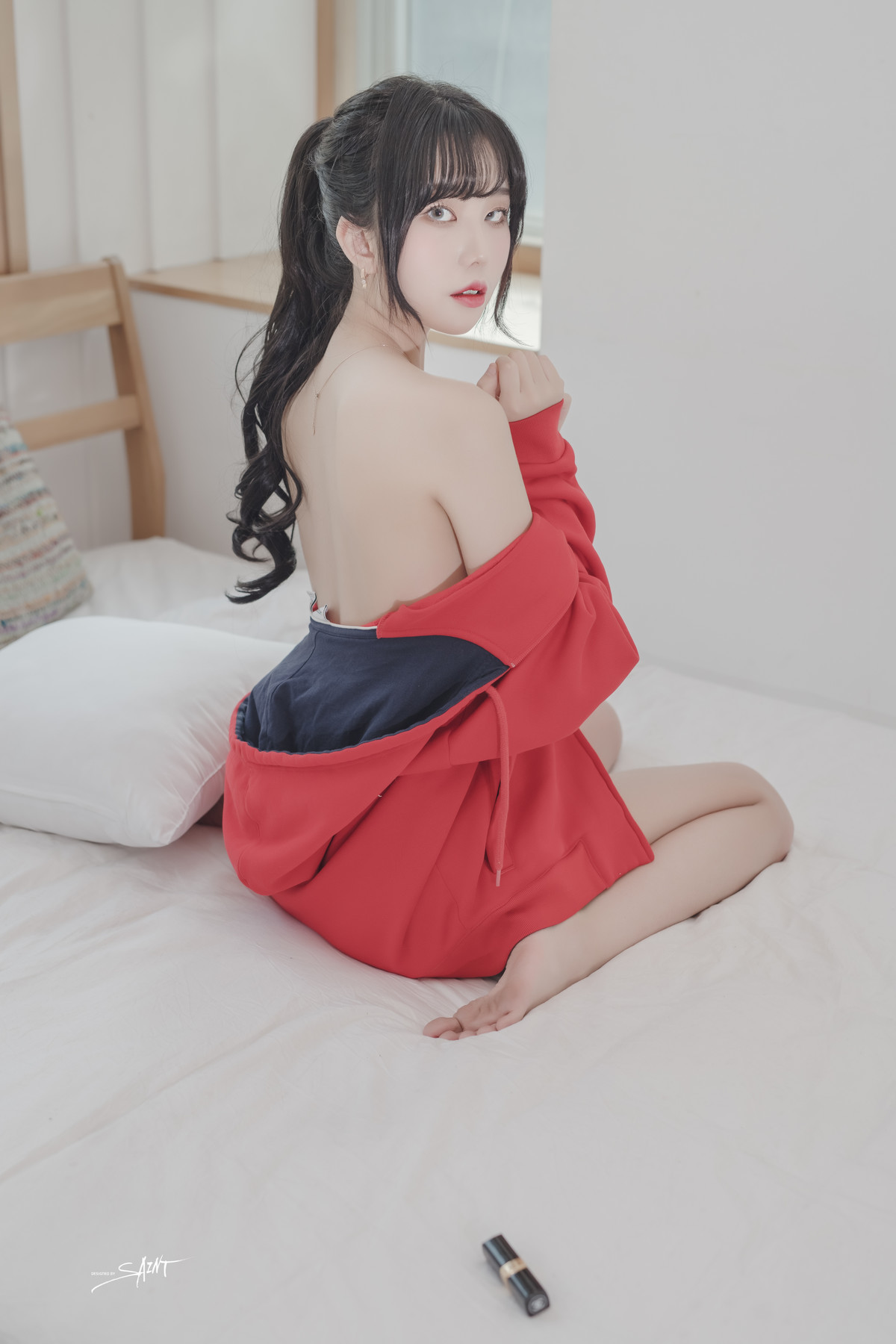 Yuna-유나-SAINT-Photolife-Love-On-Top-Set02-01-29