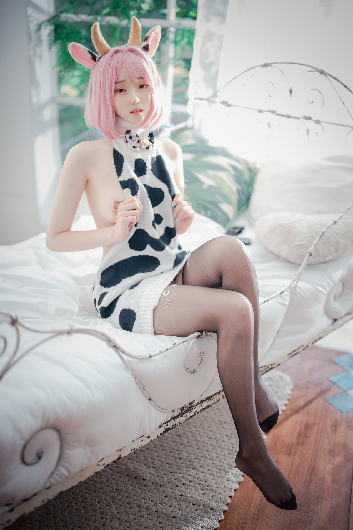 Bambi-밤비-DJAWA-8216Riamu8217s-Celebrating-the-Year-of-the-Cow8217-Set01-08-28
